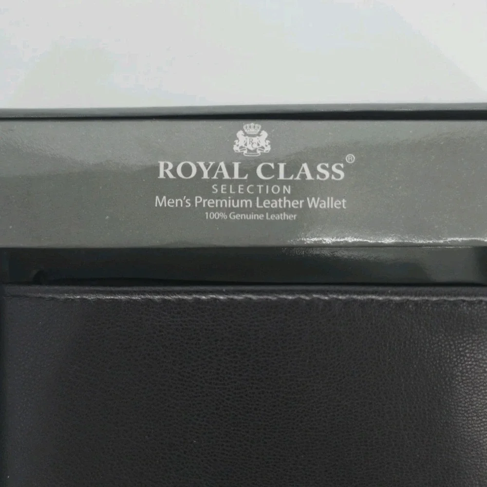 Royal Class Men's Black Genuine Leather Trifold Wallet 8 Card Slots Boxed 4.5 In